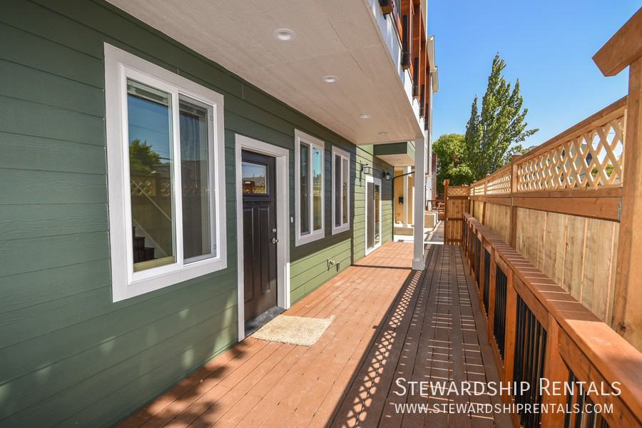 1797 Mill Aly - Photo 3 of 25