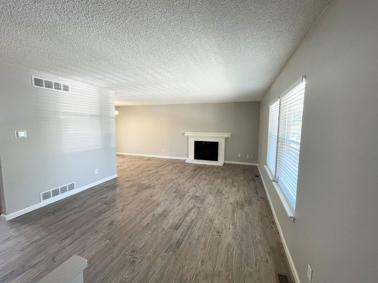 16836 E Navarro Dr - Photo 2 of 17