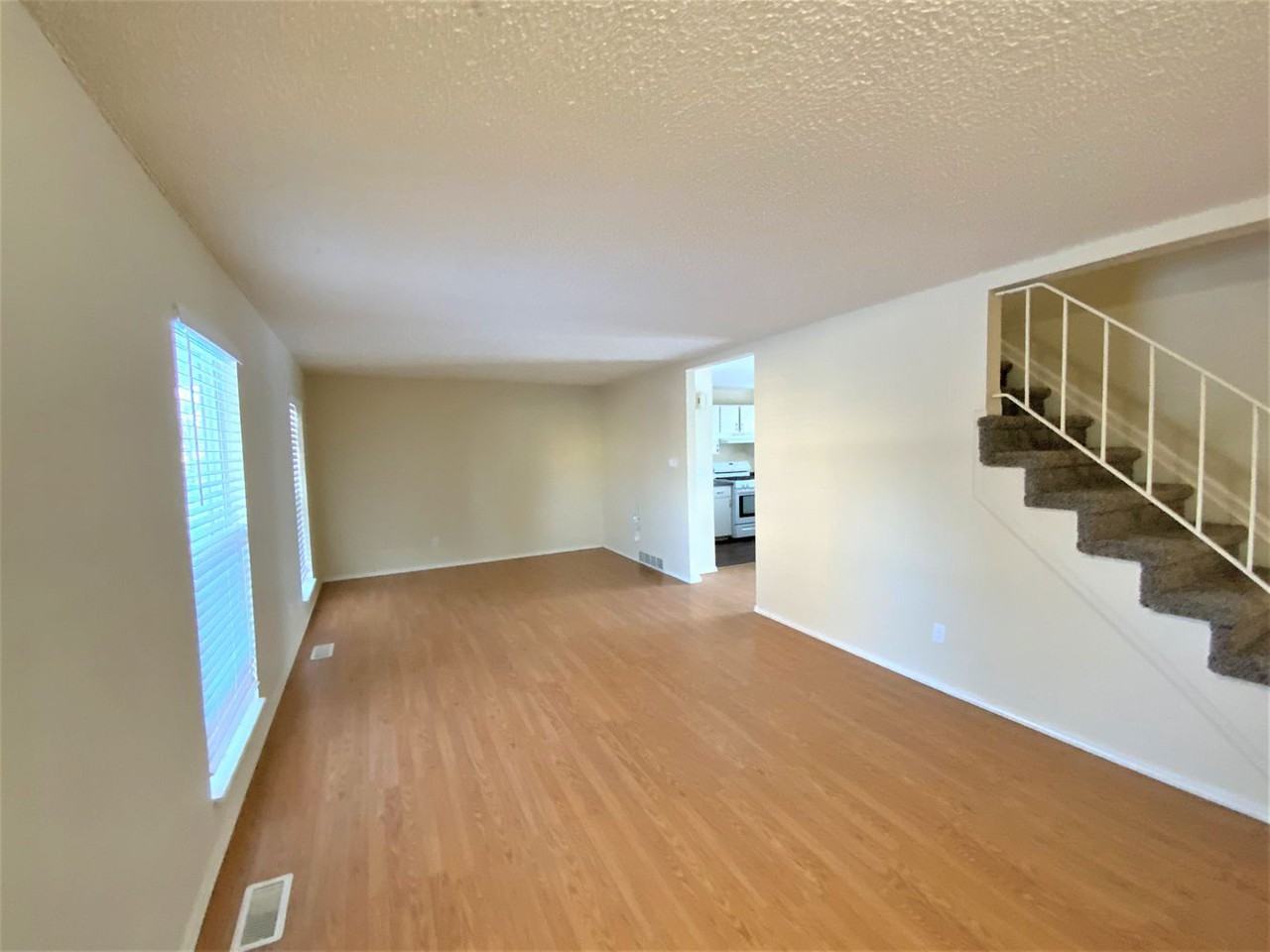 2690 Ridge Dr - Photo 3 of 24