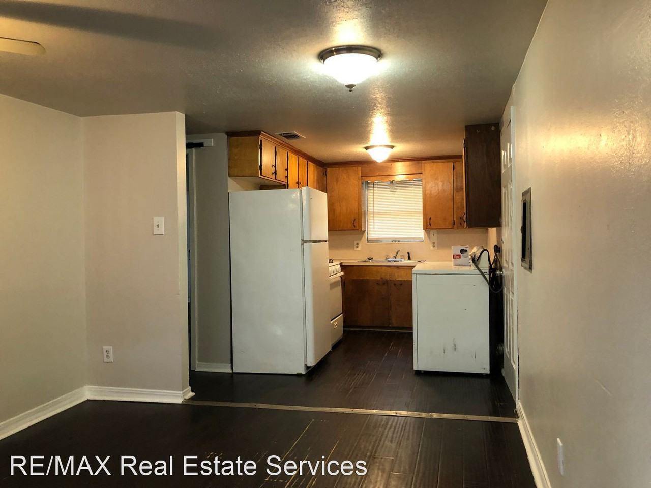 7805 Lotus Ln - Photo 2 of 7