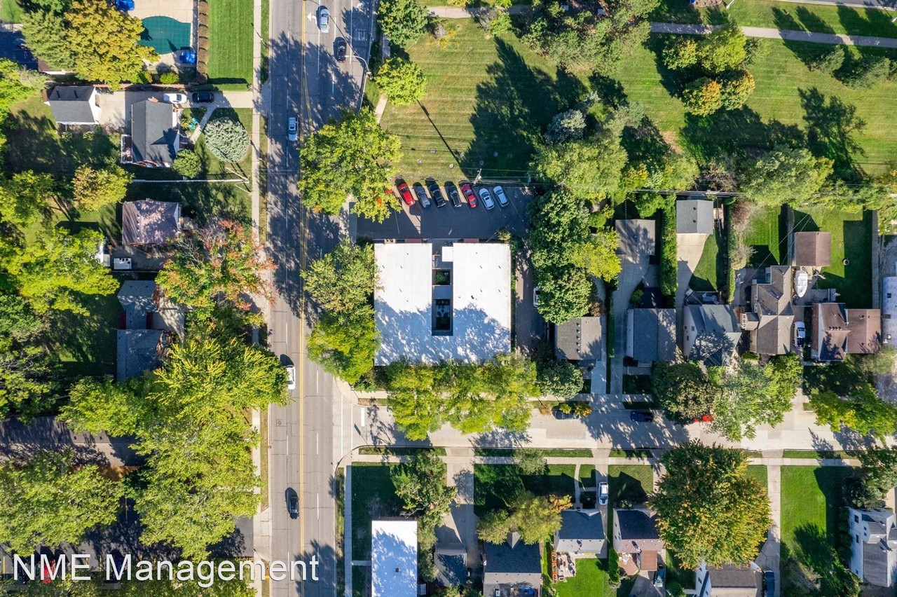 3382 HARVARD ROAD - Photo 3 of 25