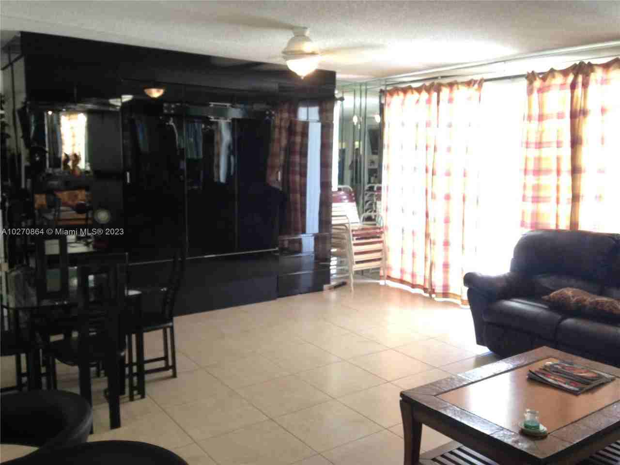 3505 S Ocean Dr #104 - Photo 7 of 10