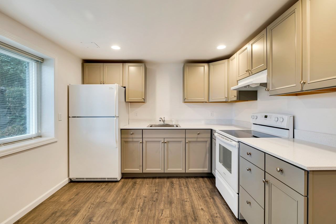 20219 12th Pl S #1 - Photo 2 of 26