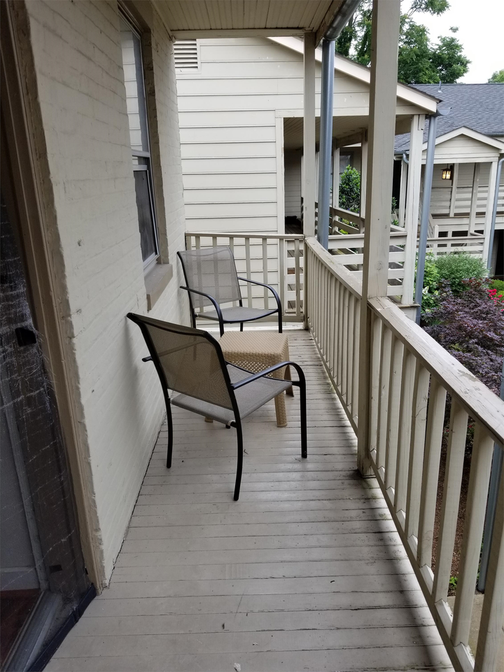 111 S Market St #C - Photo 7 of 13