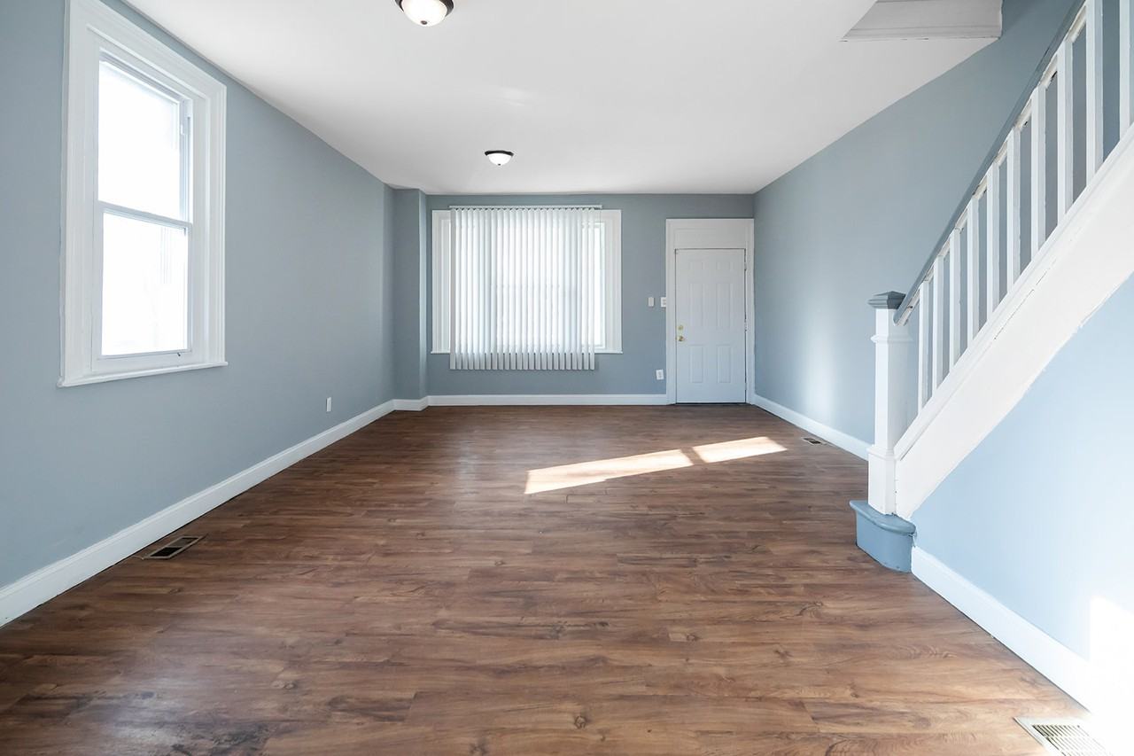 851 S 57th St #1 - Photo 7 of 41