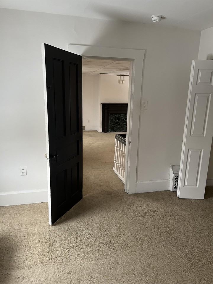 216 W 2nd St #2 - Photo 7 of 13