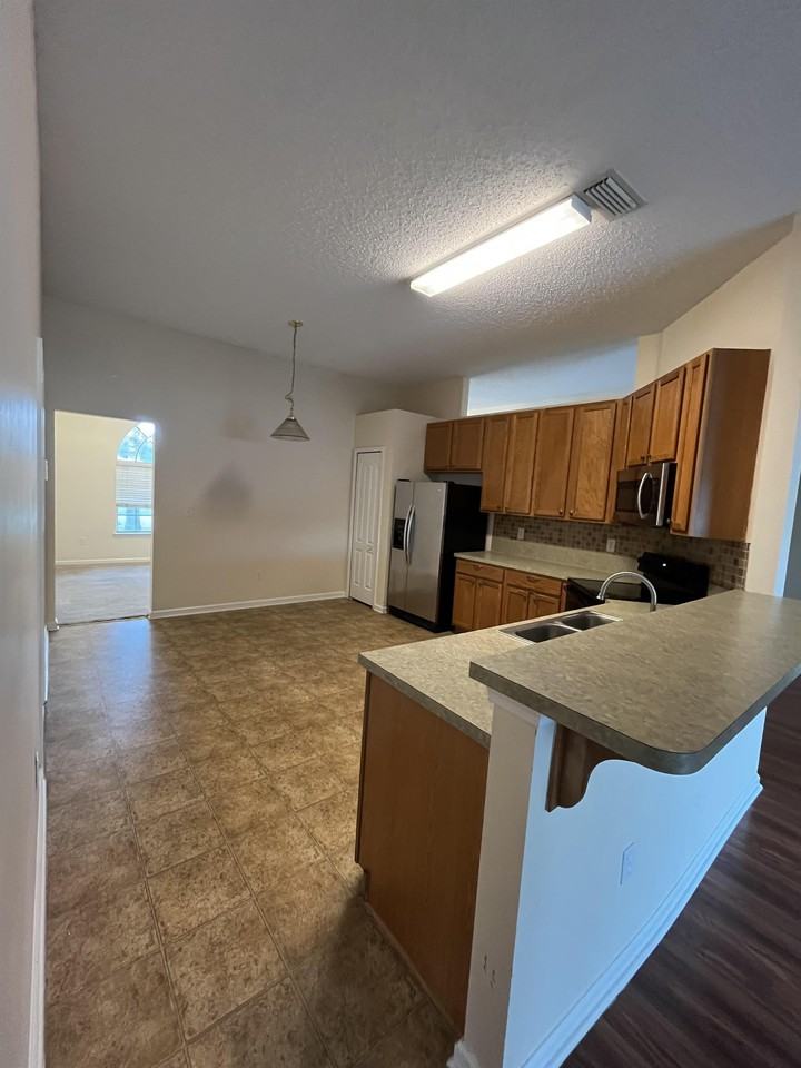 254 Ridgewick Dr S #254 - Photo 5 of 13