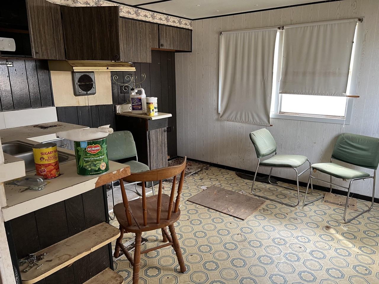 1819 County Road 1001 - 20 #20 - Photo 3 of 20