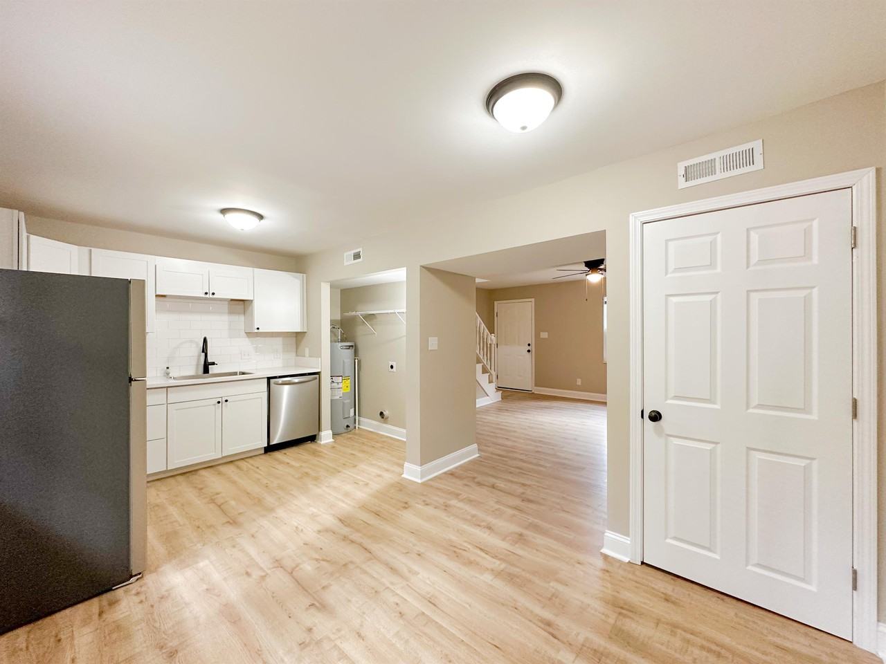 809 Teaberry Ln #B - Photo 7 of 13