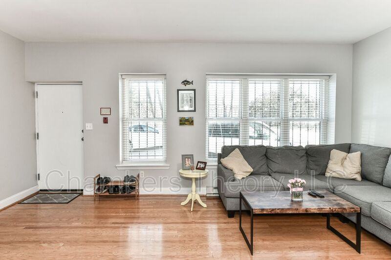 2630 Adams Mill Rd Nw #T03 - Photo 2 of 25