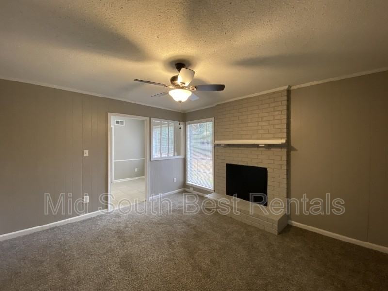 5021 Eastfield Cv - Photo 3 of 7