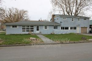 featured image of 1310 Lake Ave