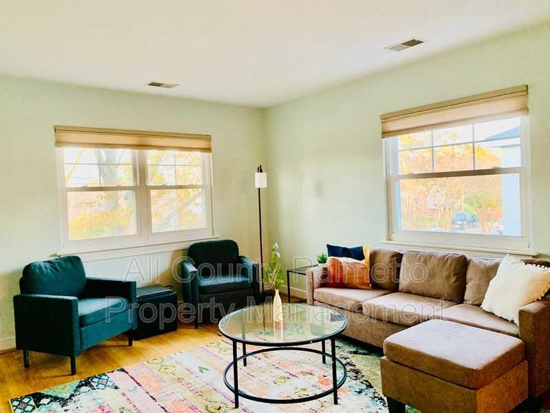 213 Gordon St #B - Photo 6 of 18