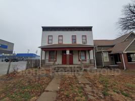 featured image of 420 S 7th St #A