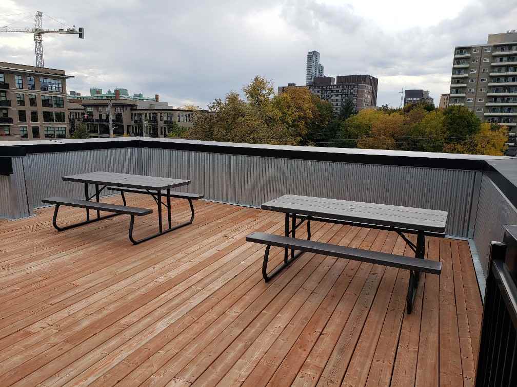 144 Renfrew Ave - Photo 2 of 12