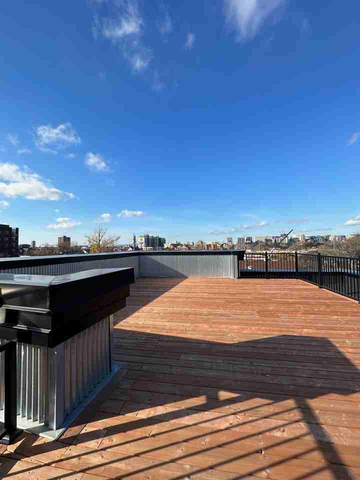 144 Renfrew Ave - Photo 3 of 12