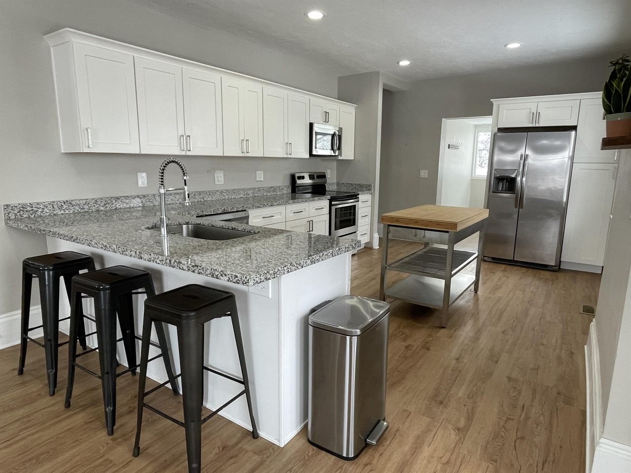 737 E Wilson Ave #1 - Photo 2 of 18