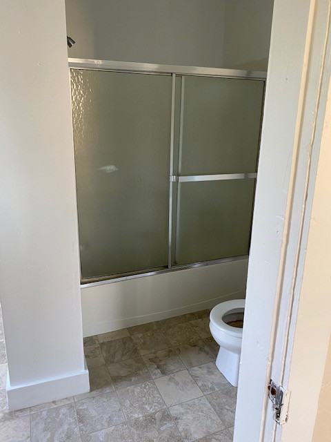 217 1/2 Lombard St - Photo 2 of 19