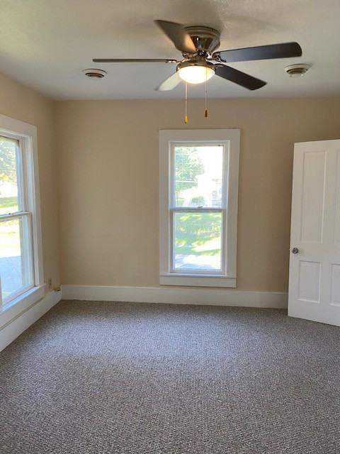 217 1/2 Lombard St - Photo 4 of 19