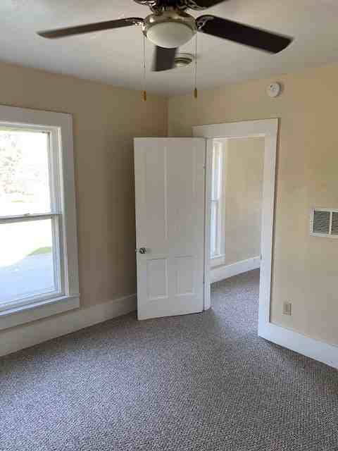 217 1/2 Lombard St - Photo 5 of 19