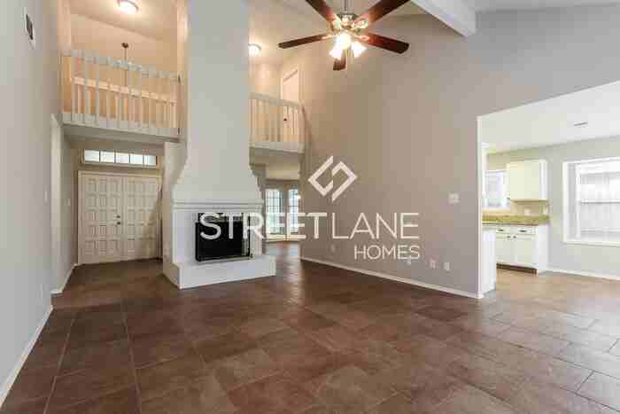 2214 Bennigan St - Photo 3 of 15