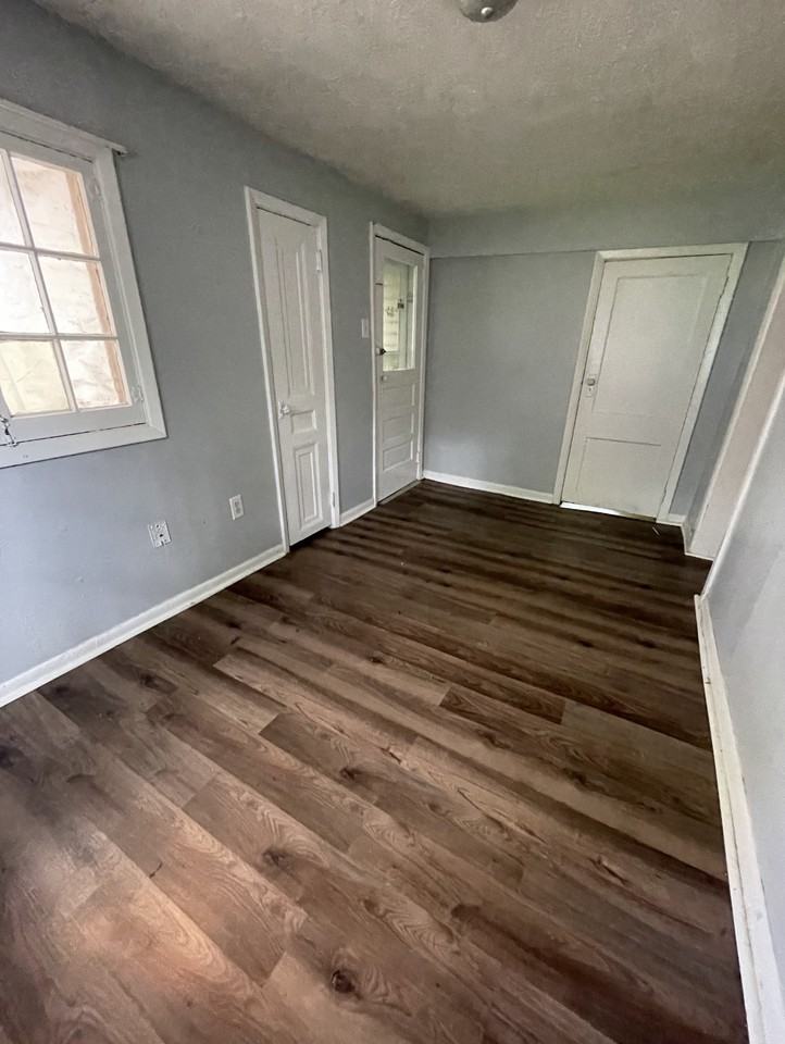 2515 Keenan Ave #2515 - Photo 5 of 7