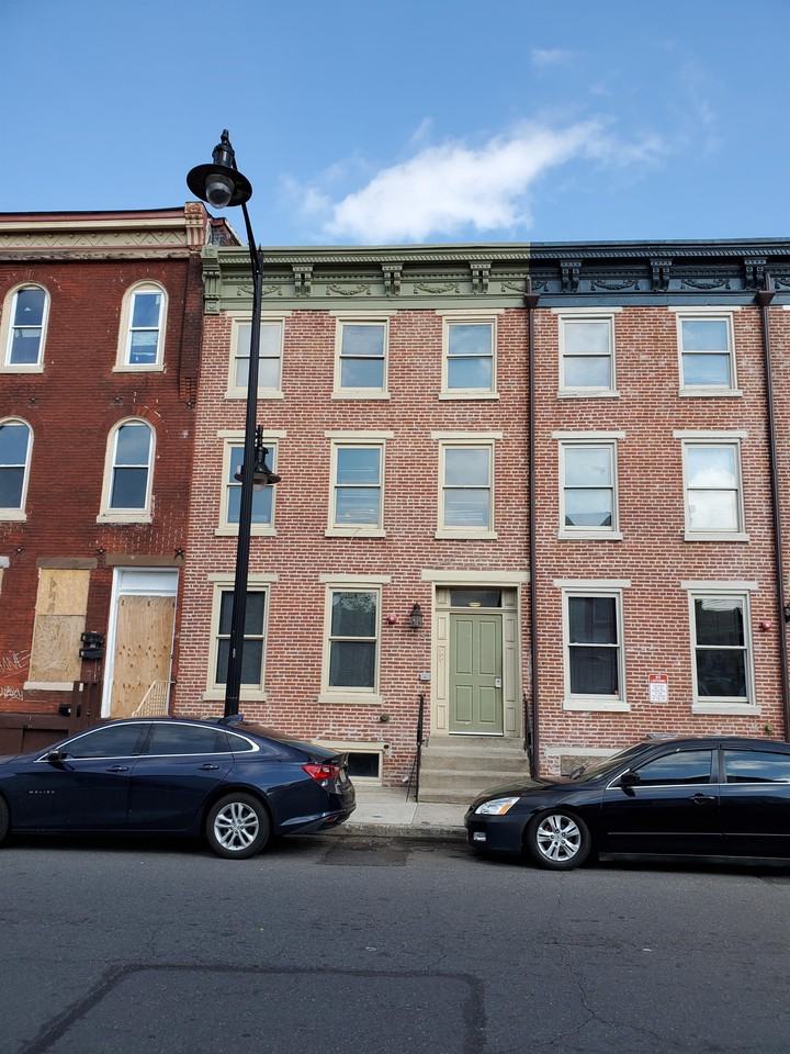 52 N Stockton StUnit B #B - Photo 2 of 3