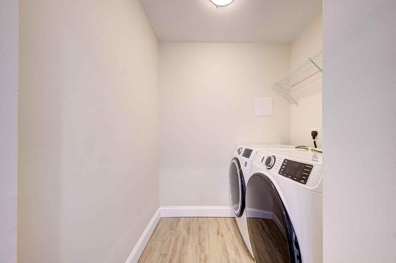 The Legion - Photo 5 of 26