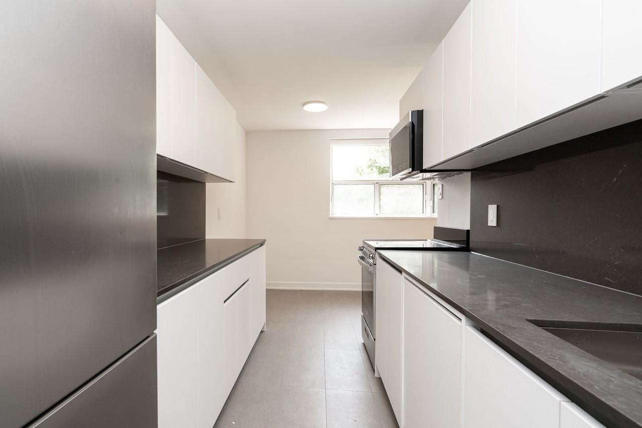 5556 Eccleston Drive Apartments 55 Eccleston Dr, Toronto, ON M4A 1L1