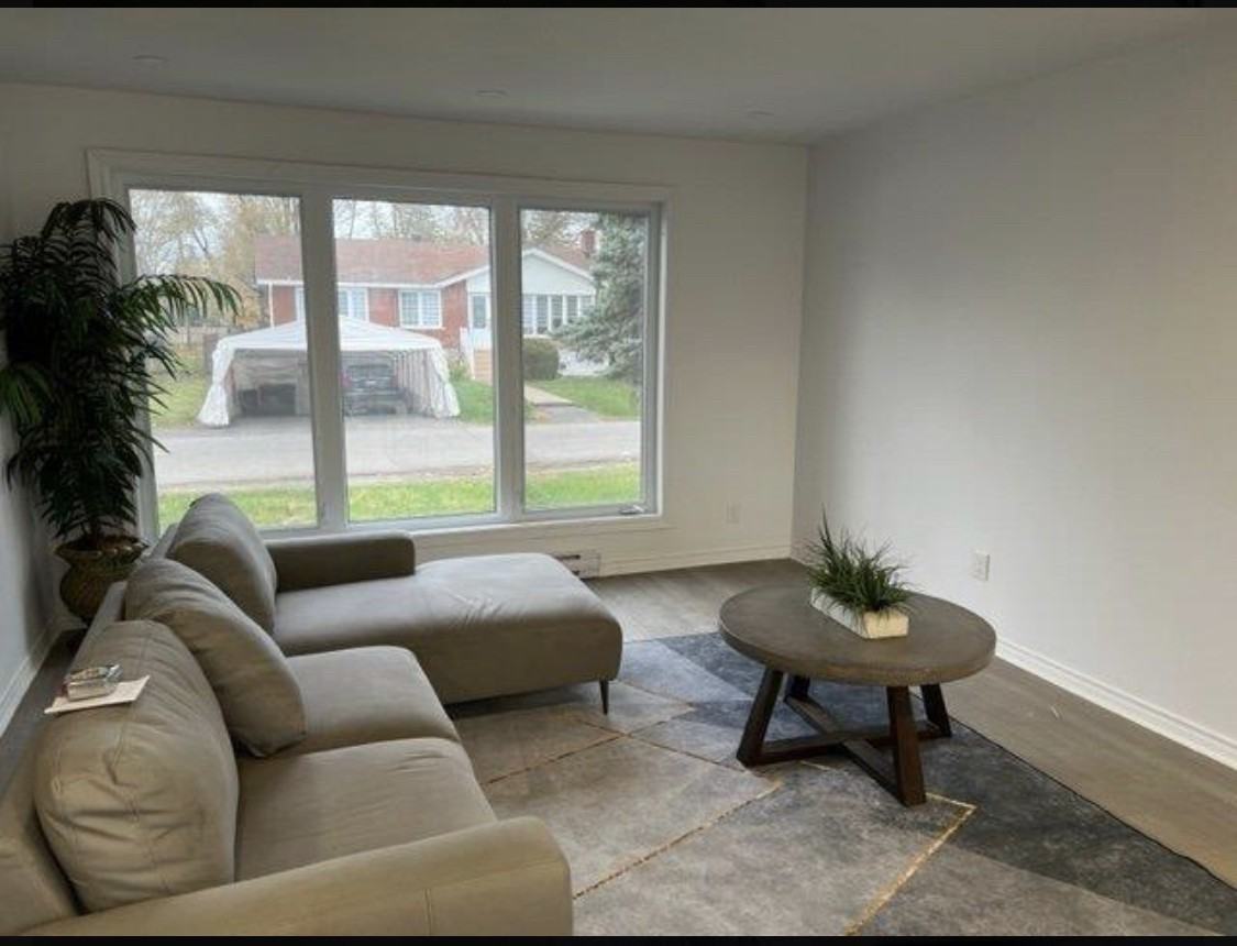 76 Rue Ross - Photo 3 of 15