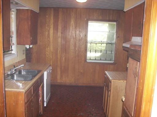 4382 Anna Dr - Photo 3 of 5