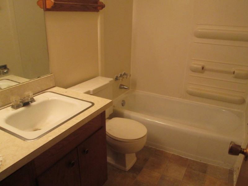 2904 Conklin Dr #13 - Photo 3 of 14