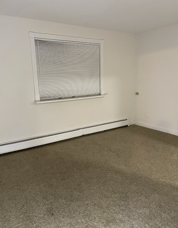 543 Brookside Drive #L - Photo 7 of 8