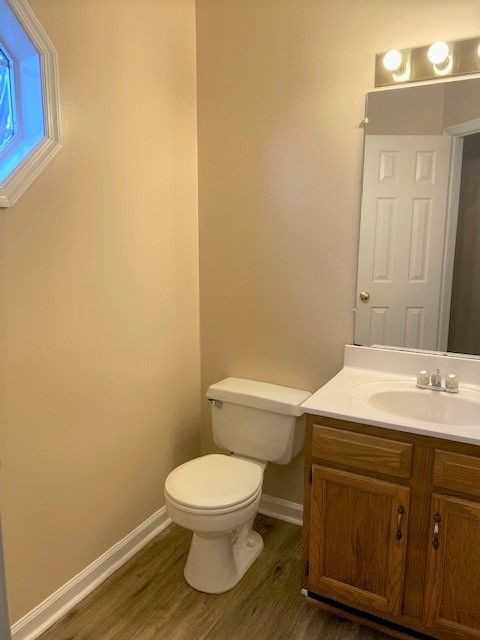 708 Ripplebrook Dr - Photo 3 of 16