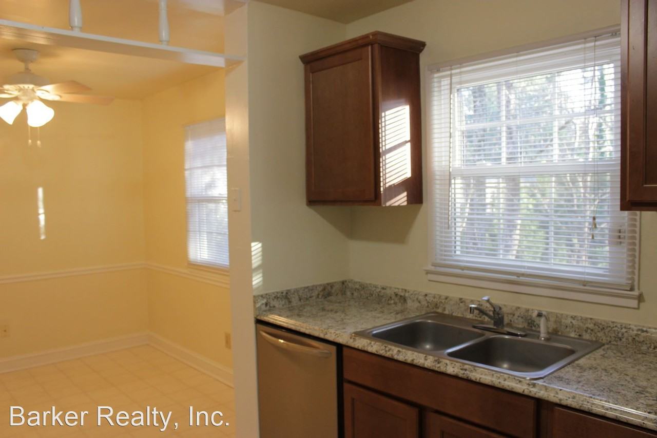 405 Killington Dr - Photo 3 of 15