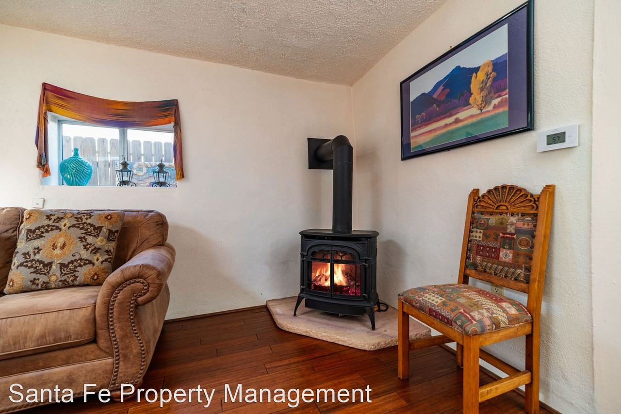 124B Elena St - Photo 2 of 15