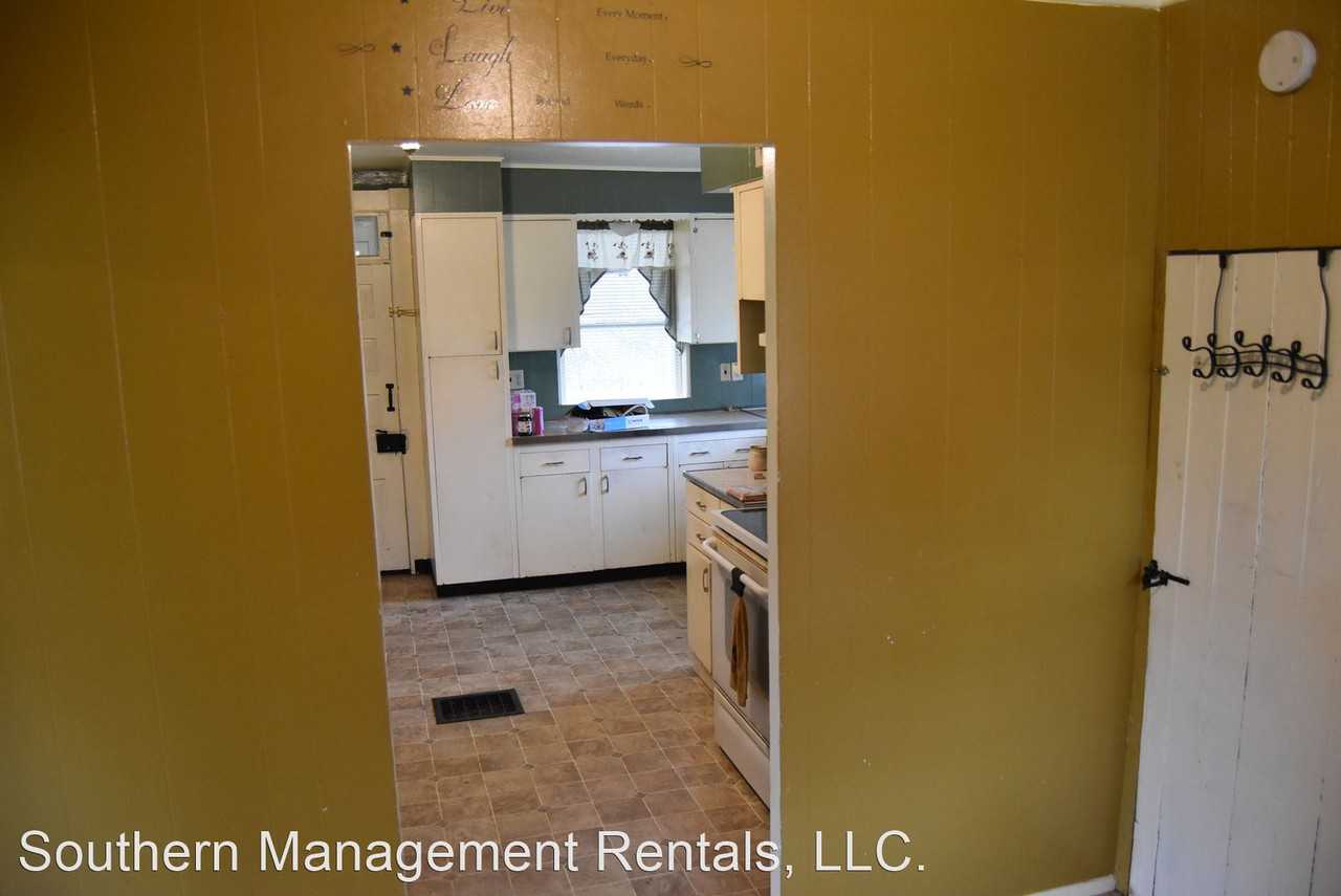 1918 Cemetery Rd - Photo 3 of 21