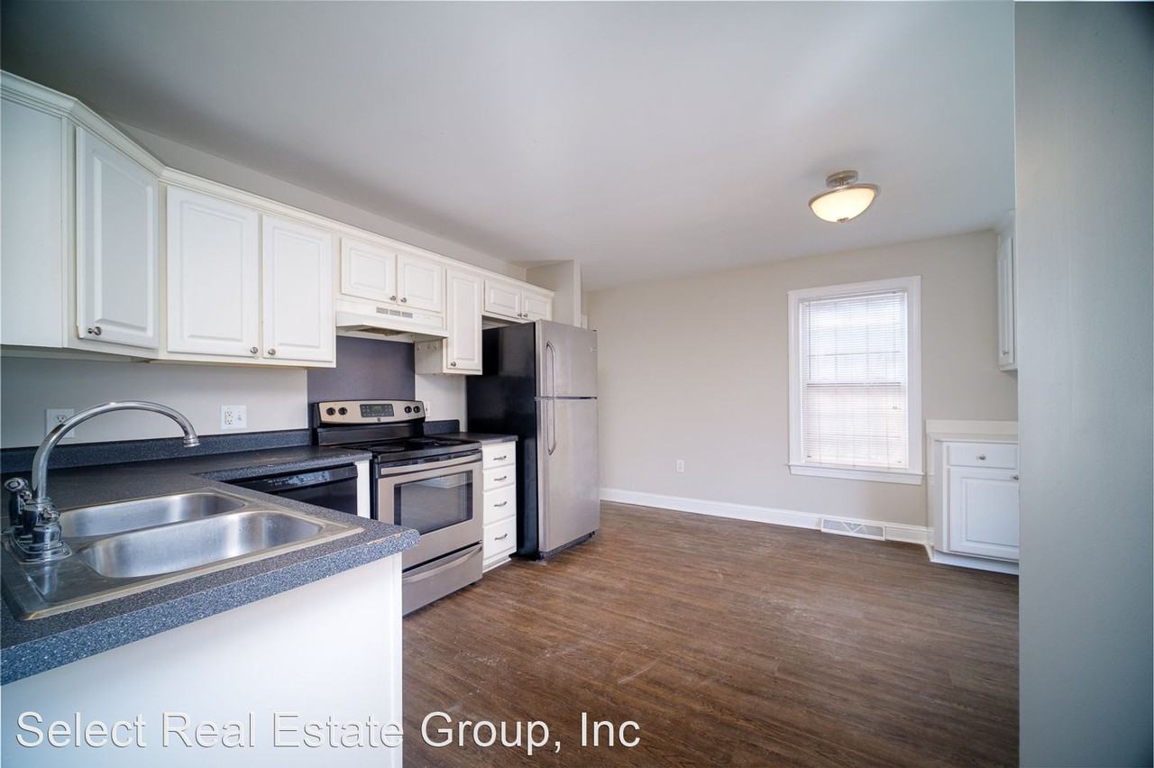 807 King Arthur Dr - Photo 2 of 38