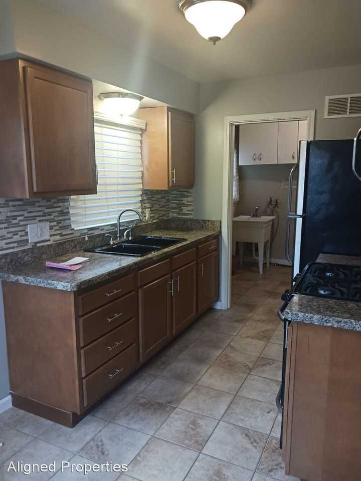 1506 Osage Ave - Photo 2 of 16