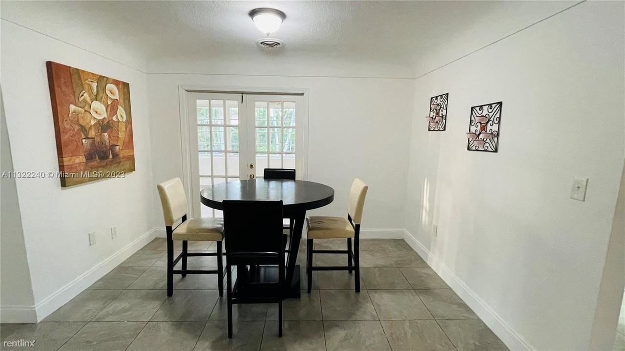 6613 Evergreen Dr - Photo 3 of 24