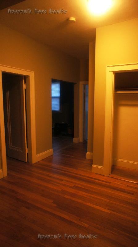 52 Strathmore Rd #6 - Photo 4 of 13