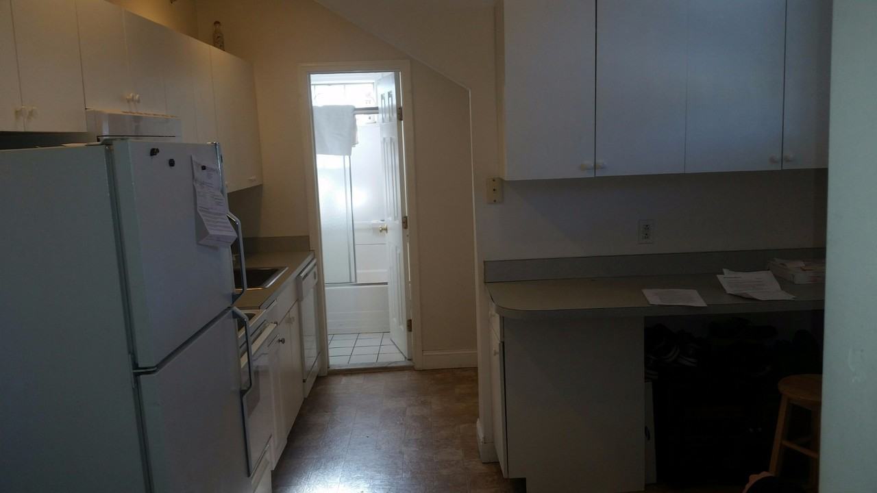 2 Chestnut Hill Ave #4 - Photo 4 of 4