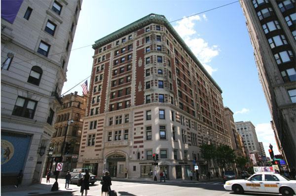 62 Boylston St #106