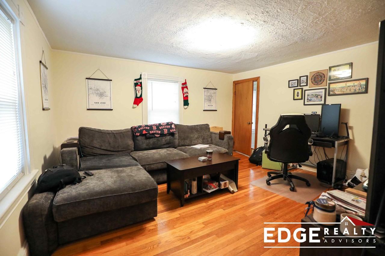 2 Oneil Pl #2 - Photo 3 of 10