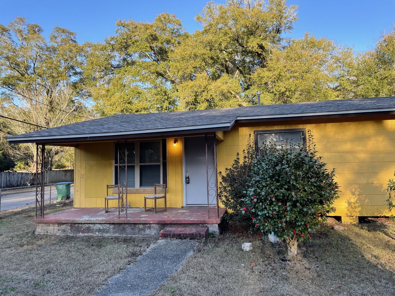 401 S Booker St - Photo 3 of 17