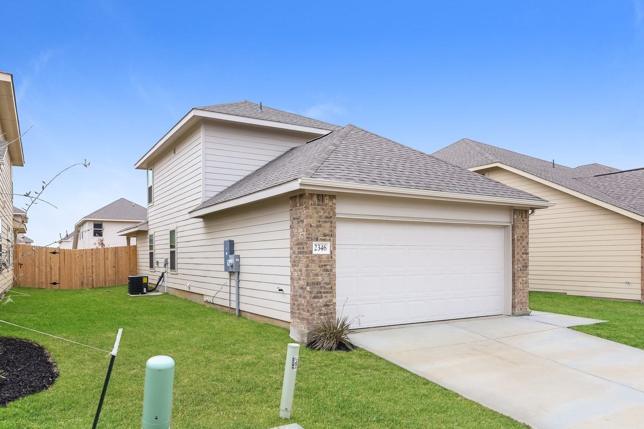 2346 Redlove Dr - Photo 2 of 14