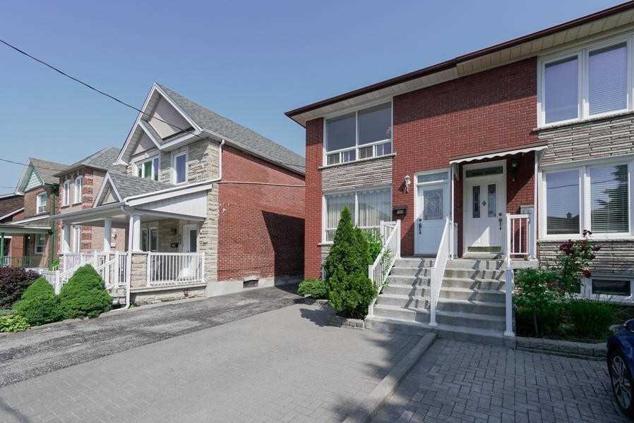 100 Peterborough Avenue #M