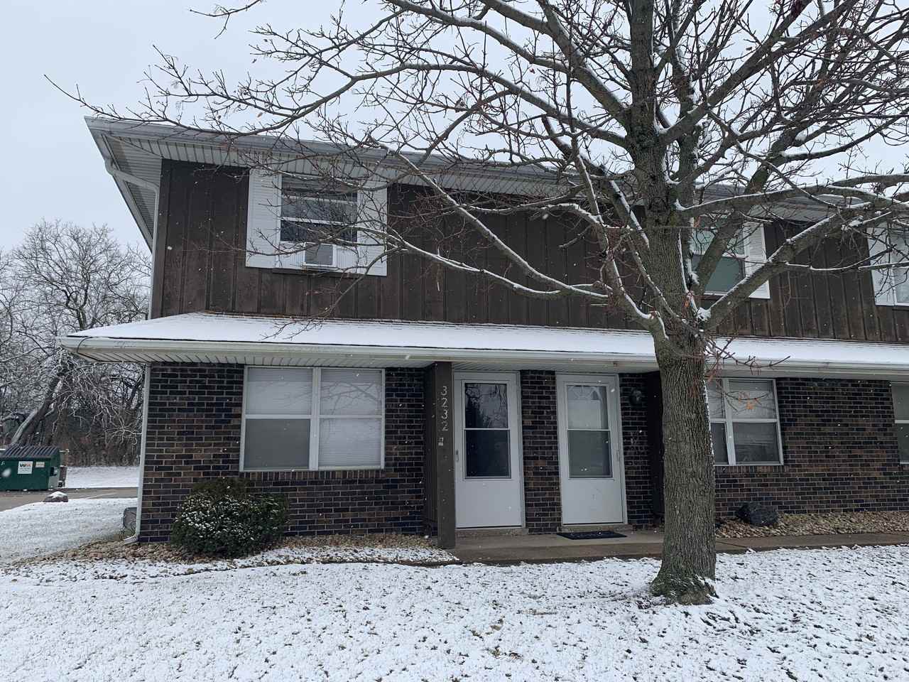 3232 North Molleck Drive, Peoria, IL 61604 2 Bedroom House for 749/month Zumper