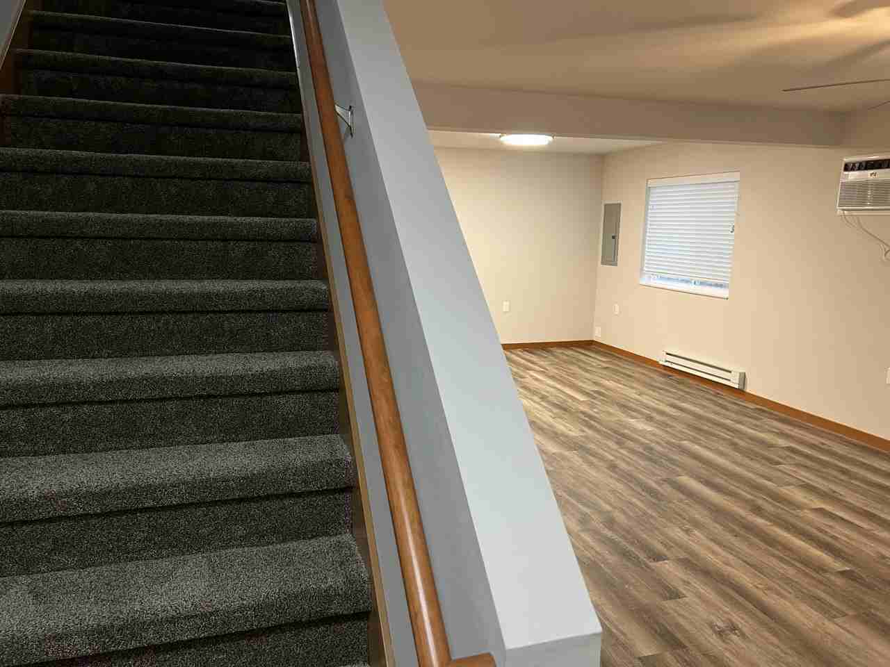 1237 Salem Drive - Photo 2 of 29