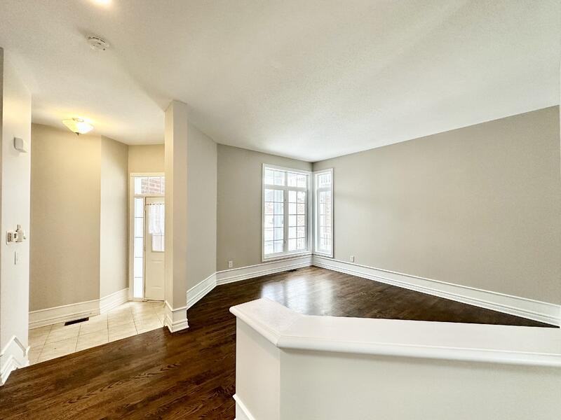 938 Scala Ave - Photo 2 of 14